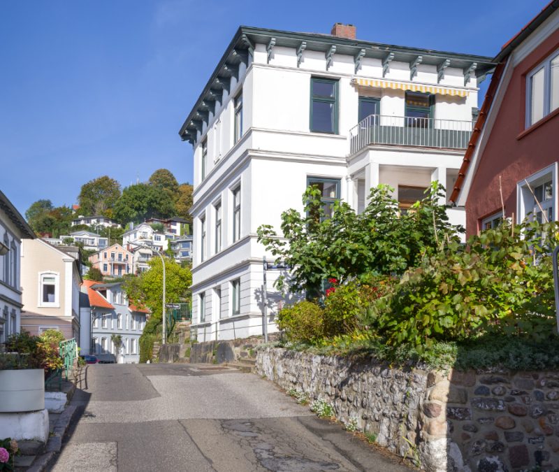 Frank Hoffmann Immobilien - Ihr Immobilienmakler in Hamburg Blankenese