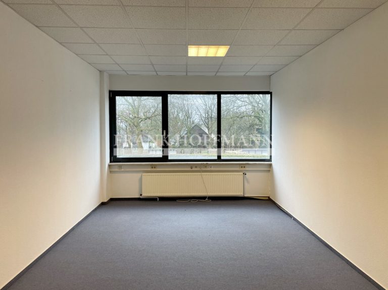 Immobilienangebot - Hamburg - Alle - Vielseitig nutzbar & hochwertig! Bürofläche in Poppenbüttel