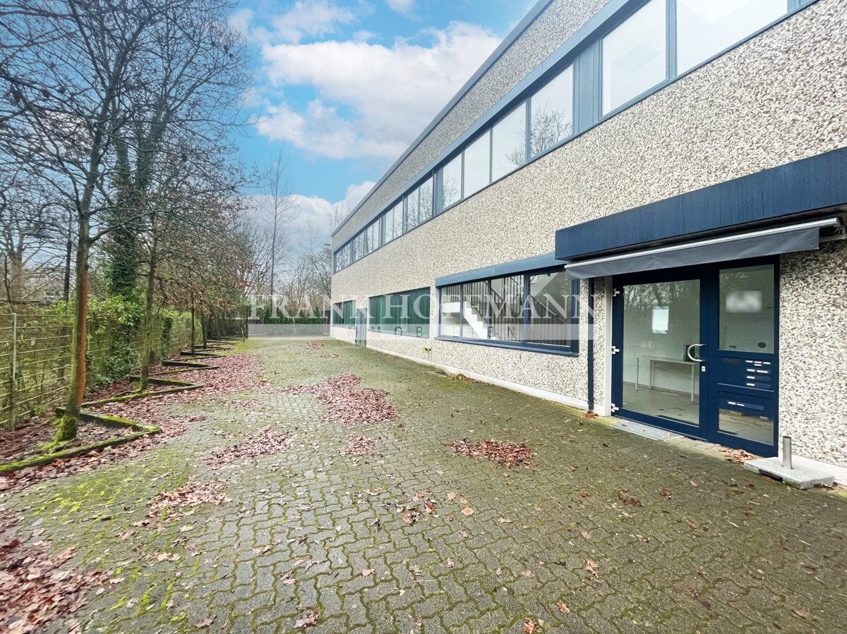 Immobilienangebot - Hamburg - Alle - Hochwertig und vielseitig nutzbar! Büro- und Lagerflächen in Poppenbüttel