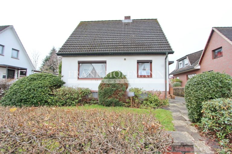 Immobilienangebot - Pinneberg - Alle - Kleines Einfamilienhaus auf großem Grundstück mit Erweiterungsmöglichkeit in Pinneberg