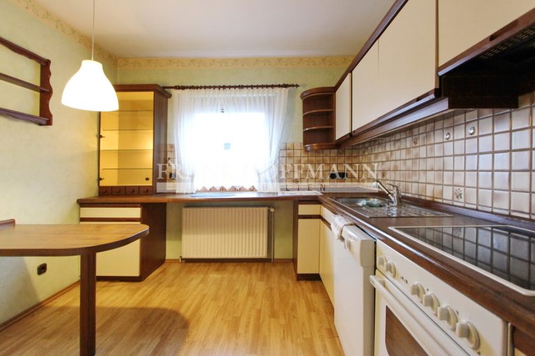 Immobilienangebot - Pinneberg - Alle - Kleines Einfamilienhaus auf großem Grundstück mit Erweiterungsmöglichkeit in Pinneberg