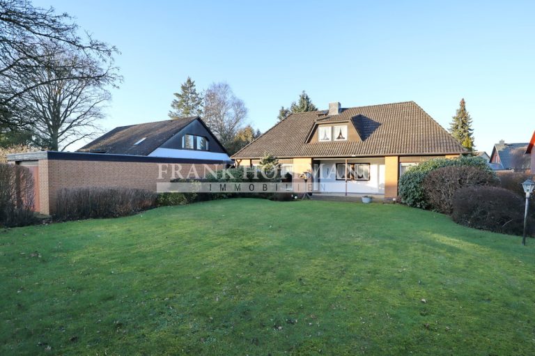 Immobilienangebot - Kaltenkirchen - Alle - Großzügiges Zwei-/Einfamilienhaus in TOP Lage von Kaltenkirchen!