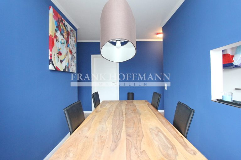 Immobilienangebot - Rellingen - Alle - An der Grenze zu Hamburg - Renovierte 3 1/2-Zi-ETW mit TG-Stellplatz in Rellingen