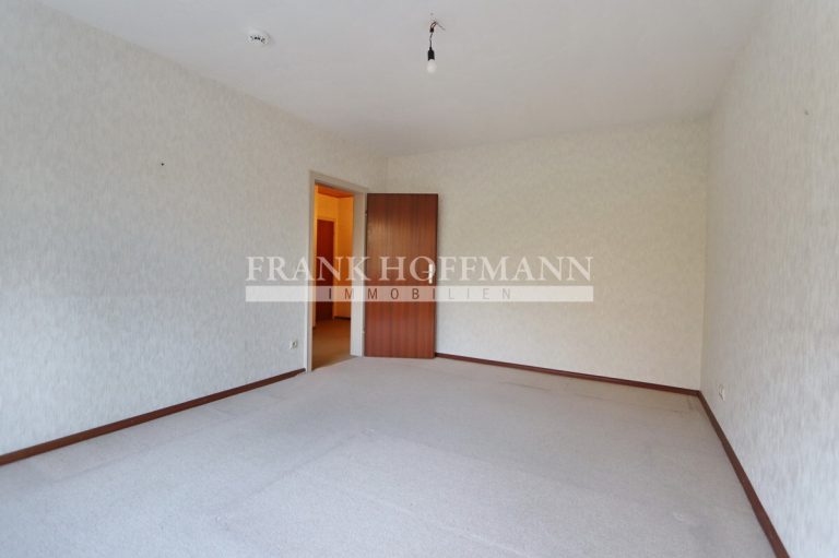 Immobilienangebot - Hamburg - Alle - Toll geschnittene 3-Zimmer Wohnung mit Tiefgaragenstellplatz in Hamburg-Ohlsdorf