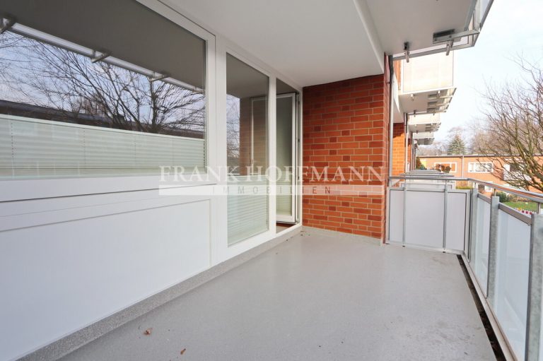 Immobilienangebot - Hamburg - Alle - Toll geschnittene 3-Zimmer Wohnung mit Tiefgaragenstellplatz in Hamburg-Ohlsdorf