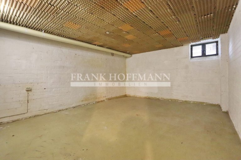 Immobilienangebot - Hamburg - Alle - Toll geschnittene 3-Zimmer Wohnung mit Tiefgaragenstellplatz in Hamburg-Ohlsdorf