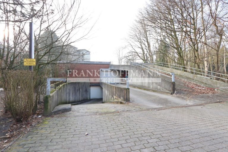Immobilienangebot - Hamburg - Alle - Toll geschnittene 3-Zimmer Wohnung mit Tiefgaragenstellplatz in Hamburg-Ohlsdorf