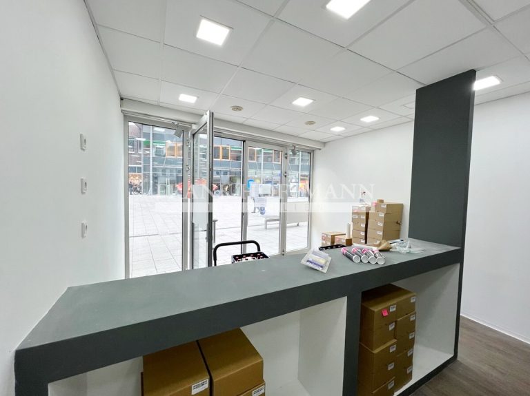 Immobilienangebot - Pinneberg - Alle - Einzelhandelsfläche in der Innenstadt von Pinneberg