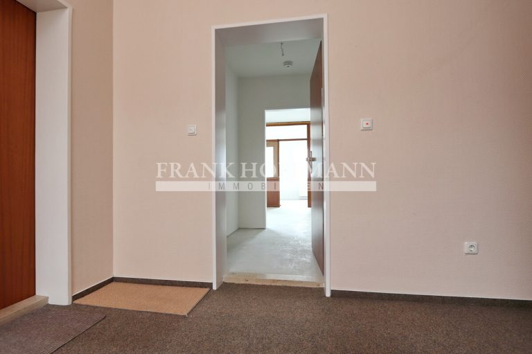 Immobilienangebot - Quickborn - Alle - Gestalten Sie Ihre Traumwohnung – Renovierte Wände, freie Gestaltung für Bad & Küche in Quickborn