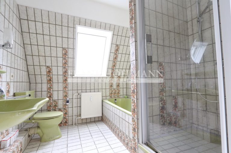 Immobilienangebot - Quickborn - Alle - Gestalten Sie Ihre Traumwohnung – Renovierte Wände, freie Gestaltung für Bad & Küche in Quickborn
