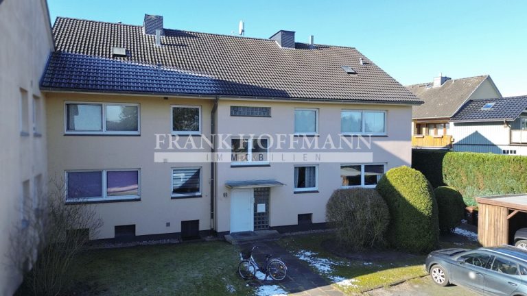 Immobilienangebot - Kaltenkirchen - Alle - Entwicklungspotenzial! Mehrfamilienhaus mit 4 Wohneinheiten in Kaltenkirchen
