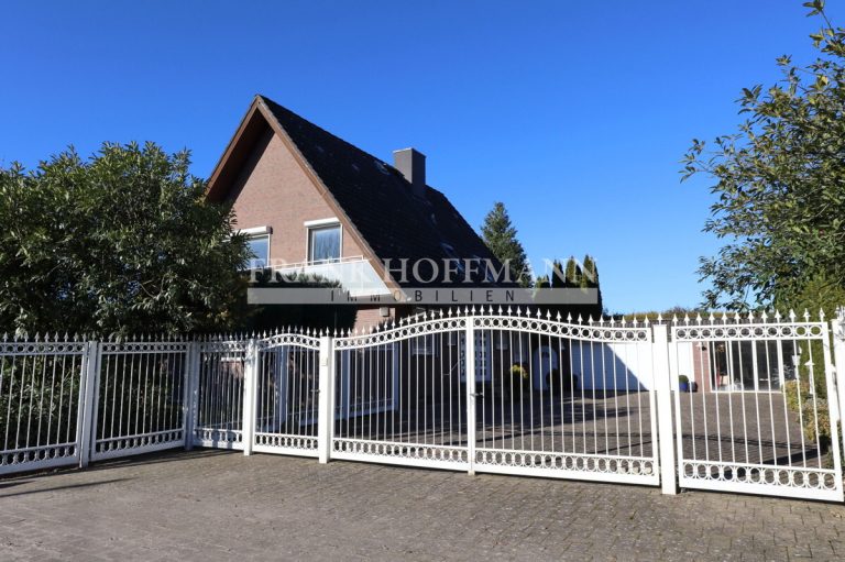 Immobilienangebot - Bönningstedt - Alle - Platz für die ganze Familie: Einfamilienhaus mit großem Grundstück und Doppelgarage in Bönningstedt