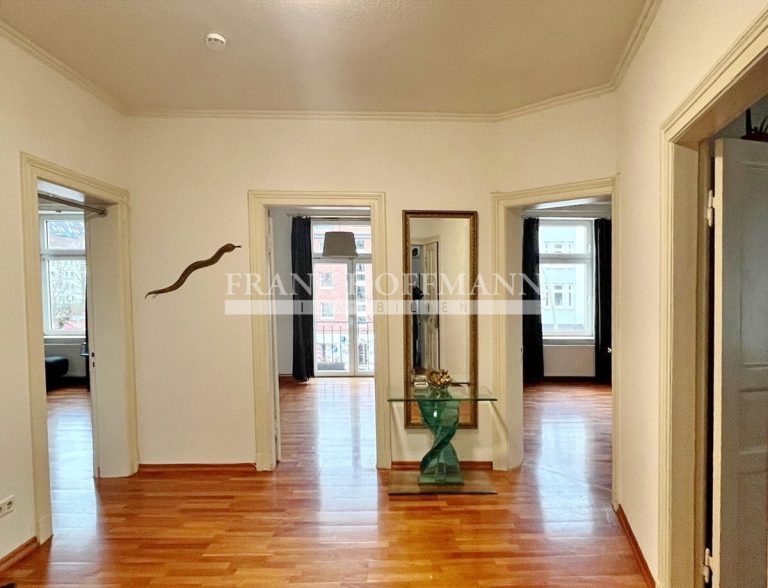Immobilienangebot - Hamburg - Alle - Großzügige Altbauwohnung im zentralen Hamburg Eimsbüttel