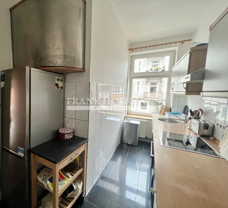 Immobilienangebot - Hamburg - Alle - Großzügige Altbauwohnung im zentralen Hamburg Eimsbüttel
