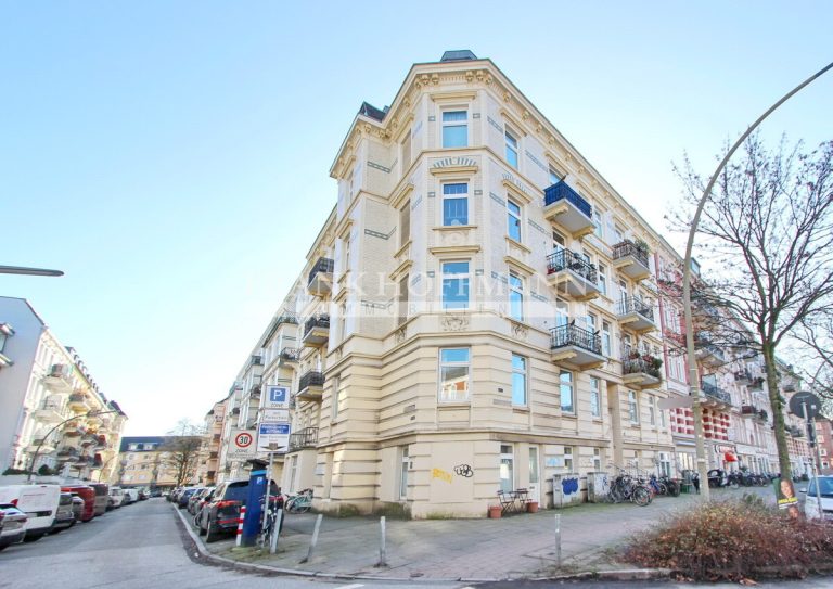 Immobilienangebot - Hamburg - Alle - Großzügige Altbauwohnung im zentralen Hamburg Eimsbüttel