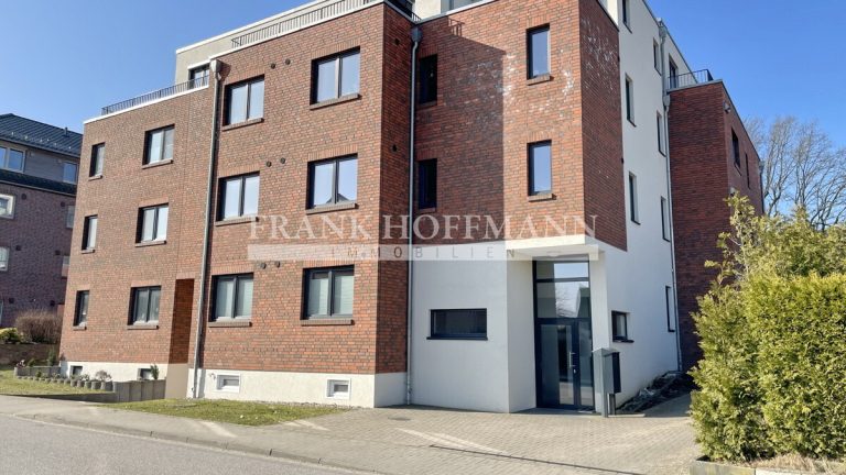 Immobilienangebot - Henstedt-Ulzburg - Alle - Attraktive Wohnung mit Terrasse, Aufzug und Stellplatz -zentral in Henstedt-Ulzburg