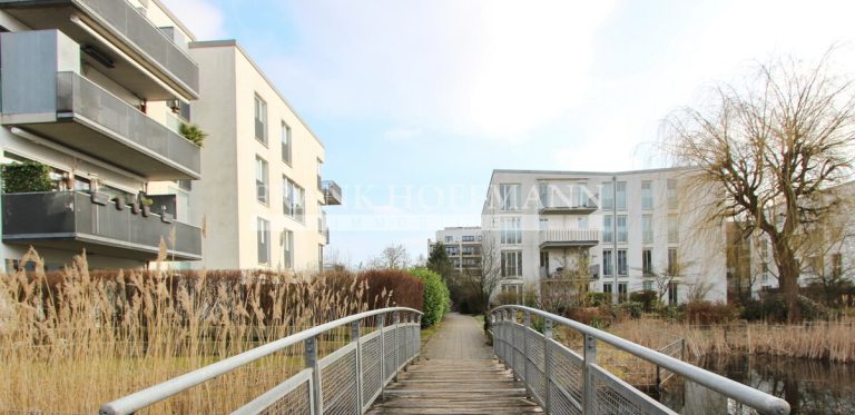 Immobilienangebot - Hamburg - Alle - Hochwertige Maisonettewohnung am Tierpark Hagenbeck mit 2 TG-Stellplätzen in Hamburg-Stellingen