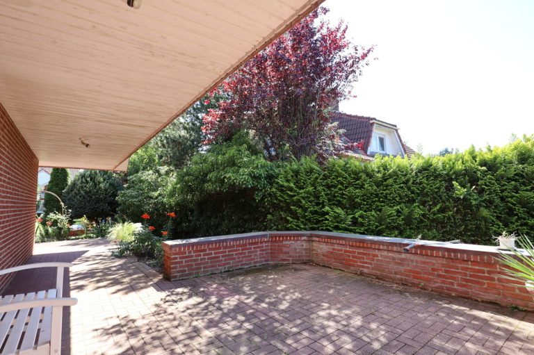 Immobilienangebot - Kaltenkirchen - Haus_Wohnung - Ab sofort frei lieferbar: Ideal geschnittenes Einfamilienhaus mit Einliegerwohnung in Kaltenkirchen