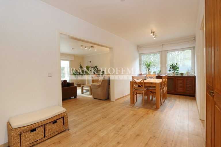 Immobilienangebot - Kaltenkirchen - Alle - Umfassend modernisiertes Einfamilienhaus auf schönem Grundstück in Kaltenkirchen !