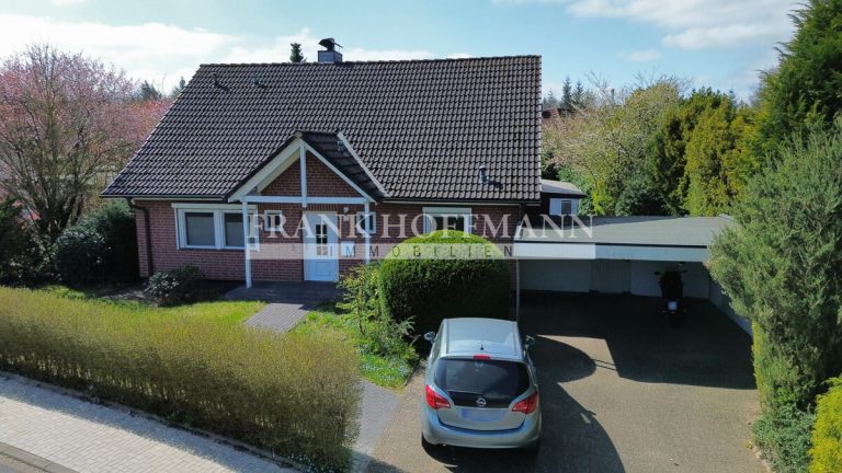 Immobilienangebot - Kaltenkirchen - Alle - Umfassend modernisiertes Einfamilienhaus auf schönem Grundstück in Kaltenkirchen !