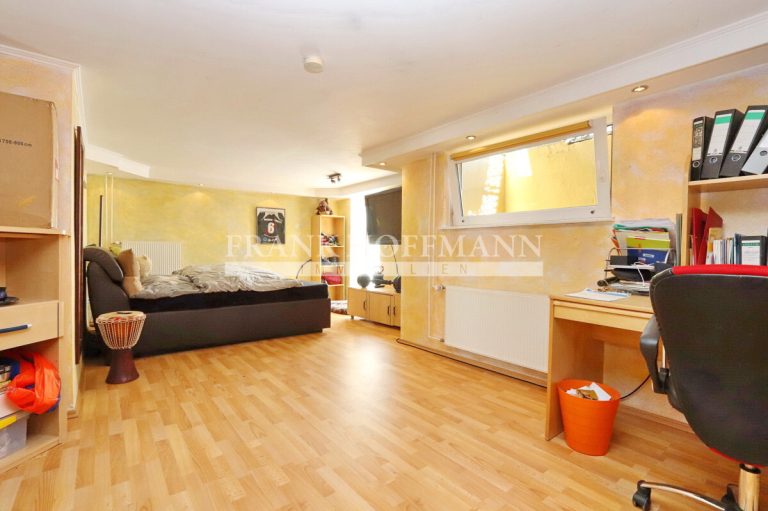 Immobilienangebot - Lentföhrden - Alle - Gepflegtes Mittelreihenhaus mit Vollkeller in Lentföhrden