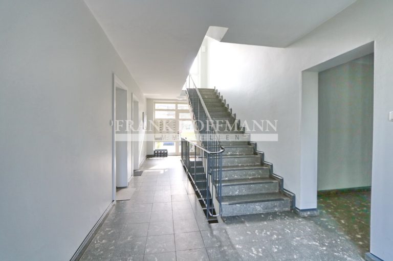 Immobilienangebot - Hamburg - Alle - Kapitalanlage in Hamburg-Farmsen-Berne - Vermietete 2-Zimmer-Eigentumswohnung mit Loggia