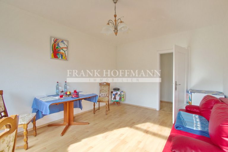 Immobilienangebot - Hamburg - Alle - Kapitalanlage in Hamburg-Farmsen-Berne - Vermietete 2-Zimmer-Eigentumswohnung mit Loggia