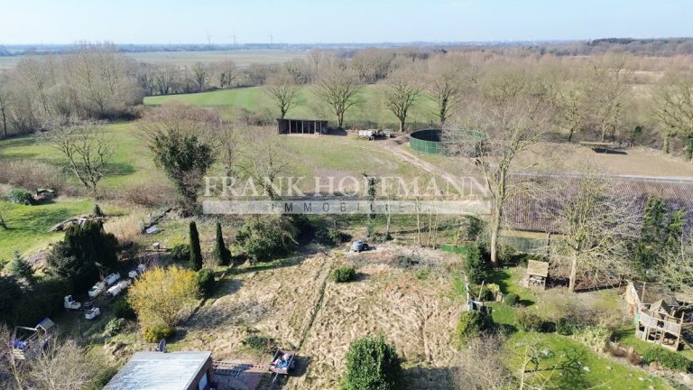 Immobilienangebot - Dägeling - Alle - Attraktives Einfamilienhaus mit Charme, großem Garten und Defiziten in Dägeling