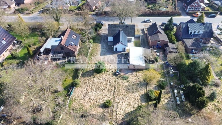 Immobilienangebot - Dägeling - Alle - Attraktives Einfamilienhaus mit Charme, großem Garten und Defiziten in Dägeling