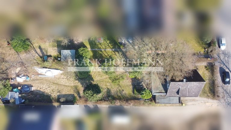 Immobilienangebot - Hamburg - Alle - Provisionsfrei für Käufer - Baugrundstück mit Bestandshaus in Hamburg-Volksdorf