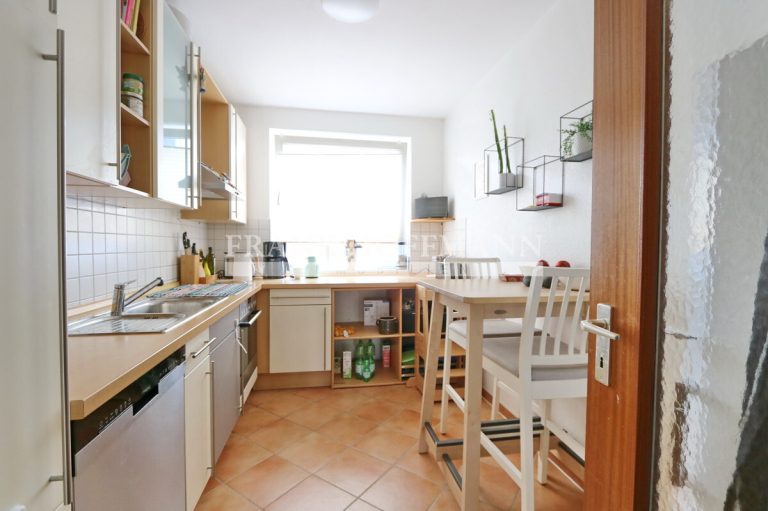 Immobilienangebot - Hamburg - Alle - Kapitalanlage in Hamburg-Wandsbek - Vermietete Eigentumswohnung mit Balkon und TG-Stellplatz