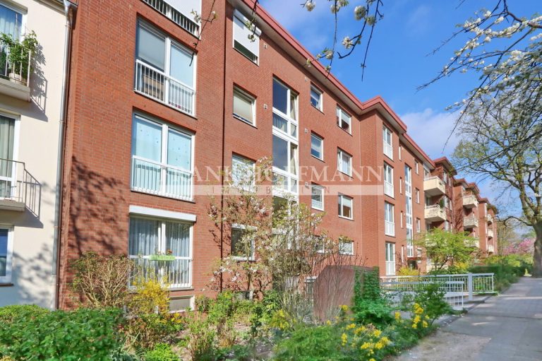 Immobilienangebot - Hamburg - Alle - Vermietete Eigentumswohnung mit Balkon und TG-Stellplatz in Hamburg-Wandsbek