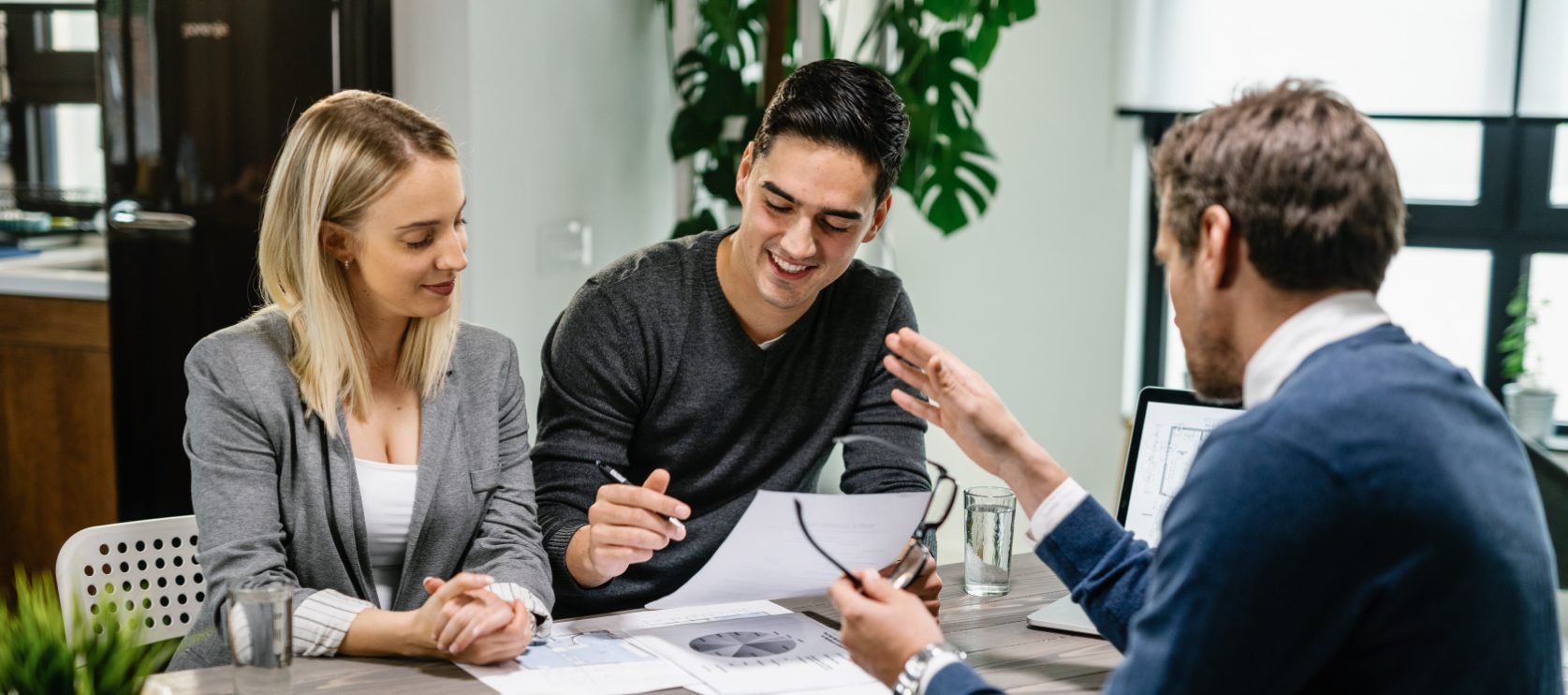Frank Hoffmann Immobilien - FAQ - Immobilienmakler