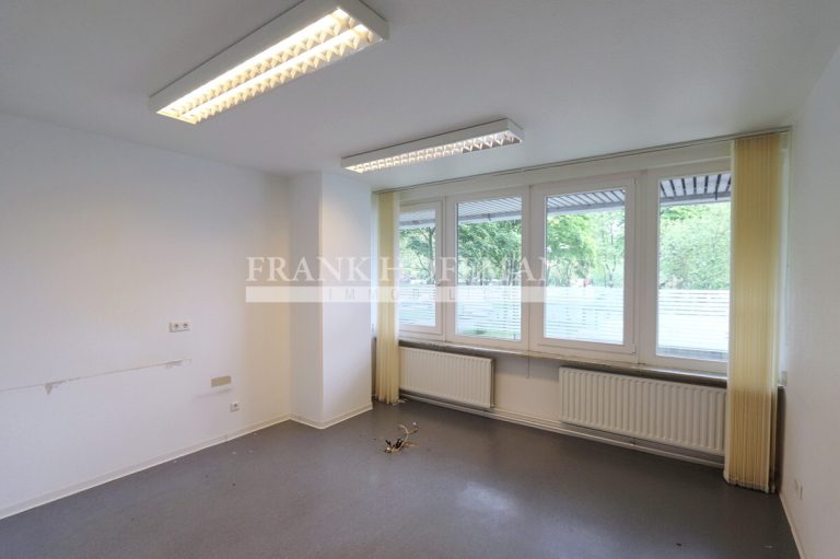 Immobilienangebot - Hamburg - Commercial_Büro - Flexibler Gewerberaum in Steilshoop – sofort verfügbar