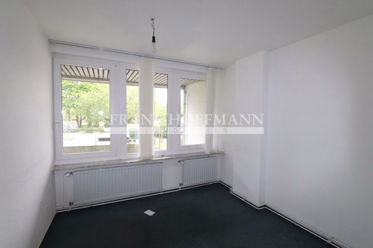 Immobilienangebot - Hamburg - Commercial_Büro - Flexibler Gewerberaum in Steilshoop – sofort verfügbar