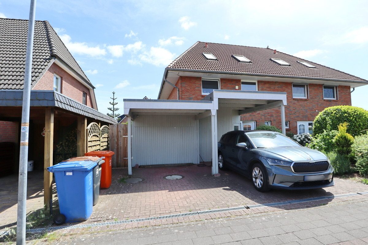 Immobilienangebot - Kaltenkirchen - Haus_Wohnung - Familientraum auf 172m² Wohnfläche! Doppelhaushälfte in gefragter Lage Kaltenkirchens