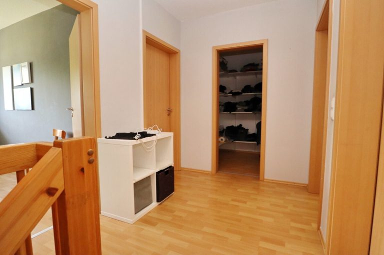 Immobilienangebot - Kaltenkirchen - Haus_Wohnung - Familientraum auf 172m² Wohnfläche! Doppelhaushälfte in gefragter Lage Kaltenkirchens