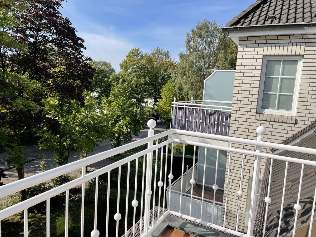 Immobilienangebot - Hamburg - Zins_Rendite - Kapitalanlage - Schöne Eigentumswohnung mit TG-Stellplatz (vermietet) in Hamburg-Jenfeld
