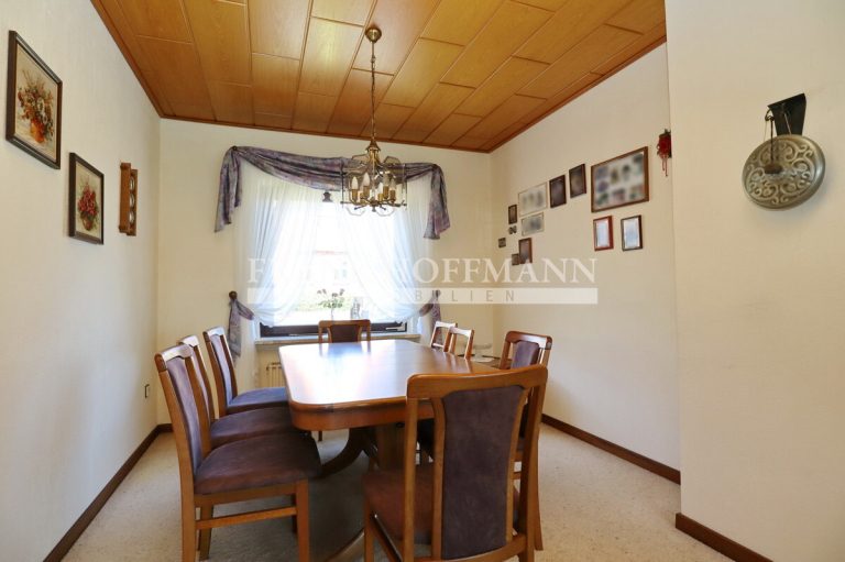 Immobilienangebot - Großenaspe - Haus_Wohnung - Lichtdurchflutetes Einfamilienhaus über zwei Ebenen in ruhiger Wohnlage von Großenaspe