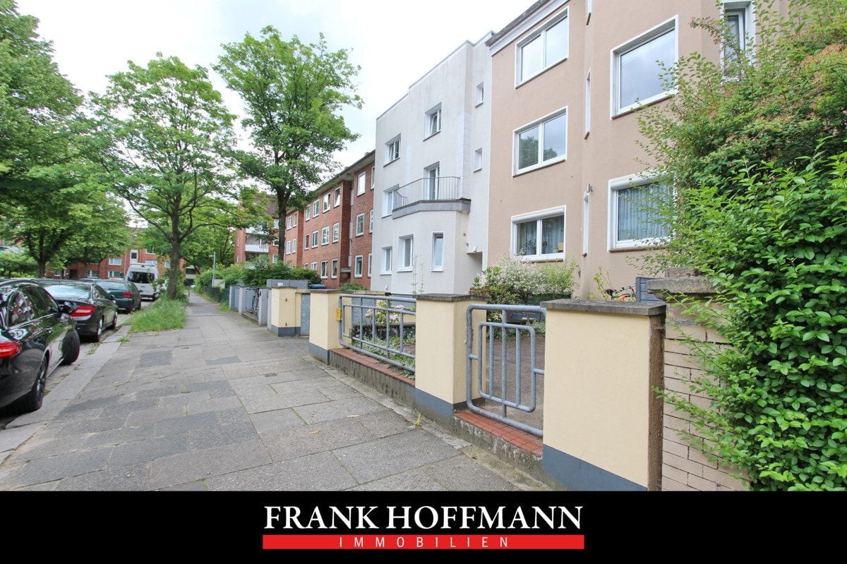 Immobilienangebot - Hamburg - Haus_Wohnung - Möblierte 3,5 Zimmer Wohnung im lebhaften Hamburg-Barmbek-Süd.