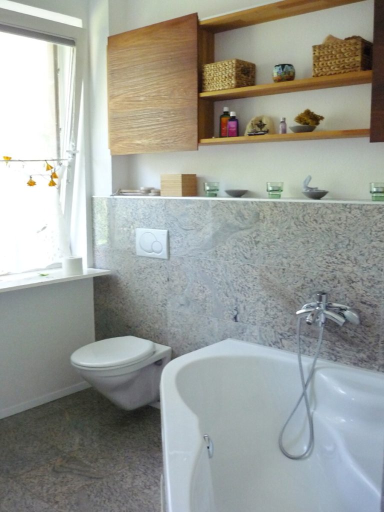 Immobilienangebot - Henstedt-Ulzburg - Haus_Wohnung - Einfamilienhaus auf großem Grundstück in Henstedt-Ulzburg (OT Rhen)
