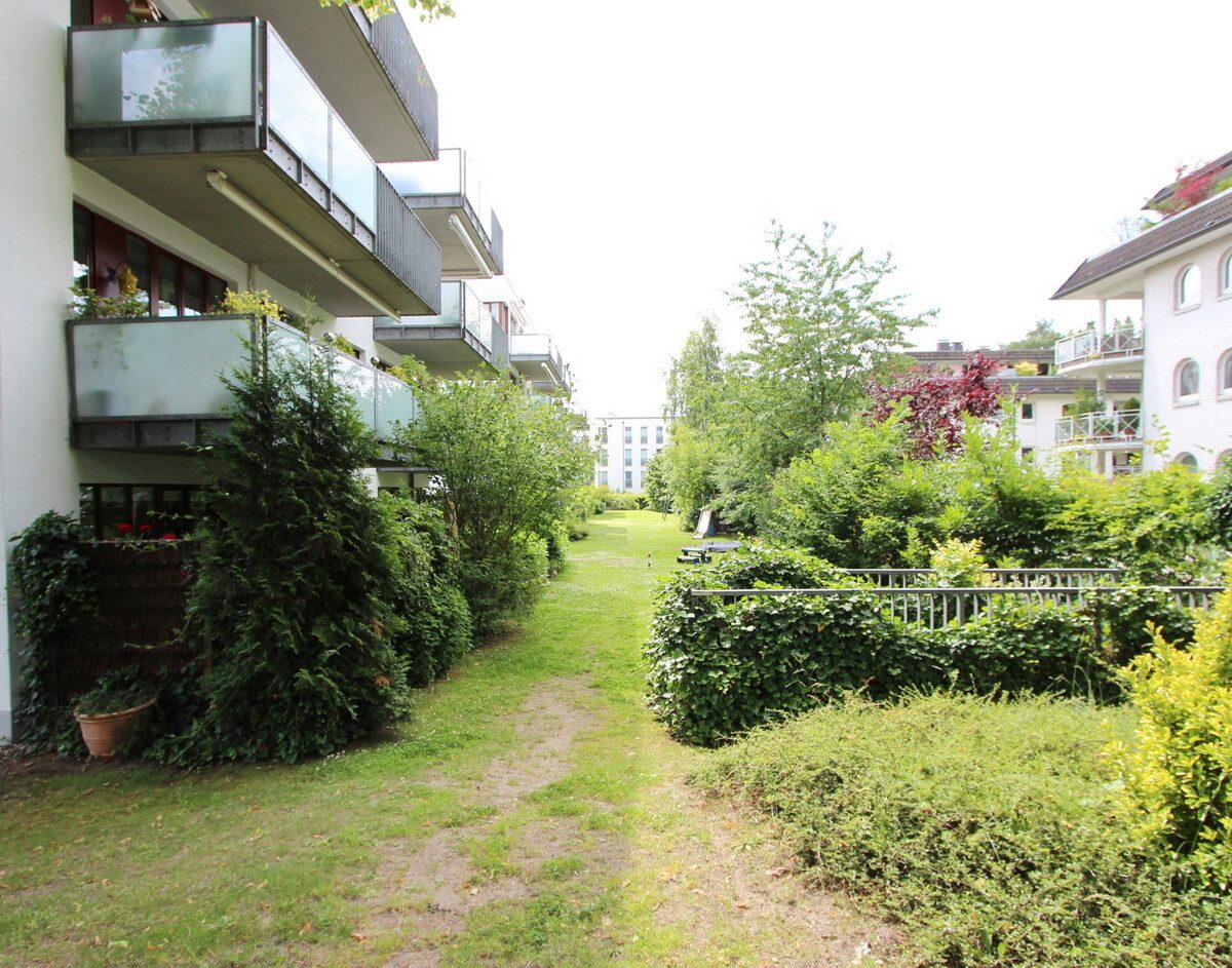 Immobilienangebot - Hamburg - Haus_Wohnung - Wohnen mit Blick auf den Tierpark Hagenbeck - 3 Zimmer, Balkon und Tiefgaragenstellplatz