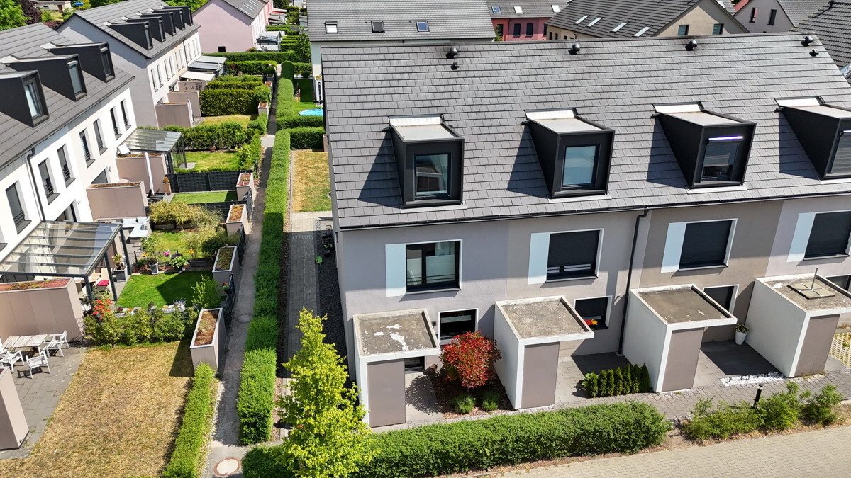 Immobilienangebot - Kaltenkirchen - Haus_Wohnung - Moderner Wohntraum - Großzügiges & energieeffizientes Endreihenhaus in Kaltenkirchen