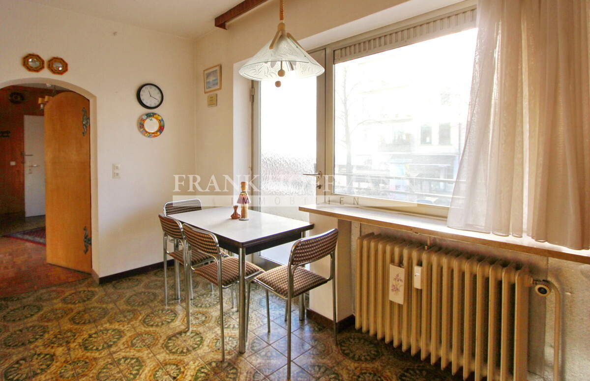 Immobilienangebot - Hamburg - Haus_Wohnung - Machen Sie ganz einfach 3 Zimmer draus! 2-Zimmer-Wohnung mit viel Potenzial in Hamburg-Eimsbüttel