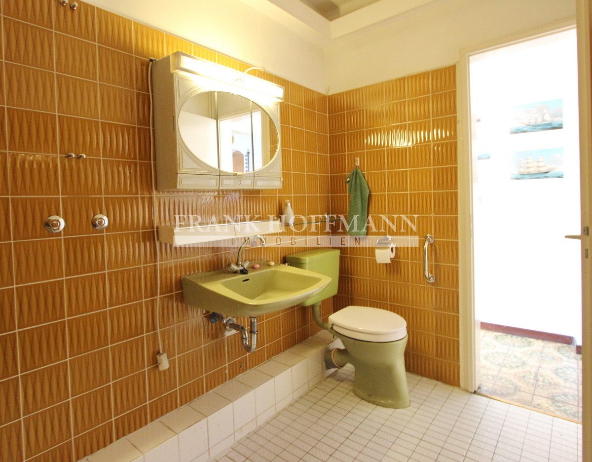 Immobilienangebot - Hamburg - Haus_Wohnung - Machen Sie ganz einfach 3 Zimmer draus! 2-Zimmer-Wohnung mit viel Potenzial in Hamburg-Eimsbüttel