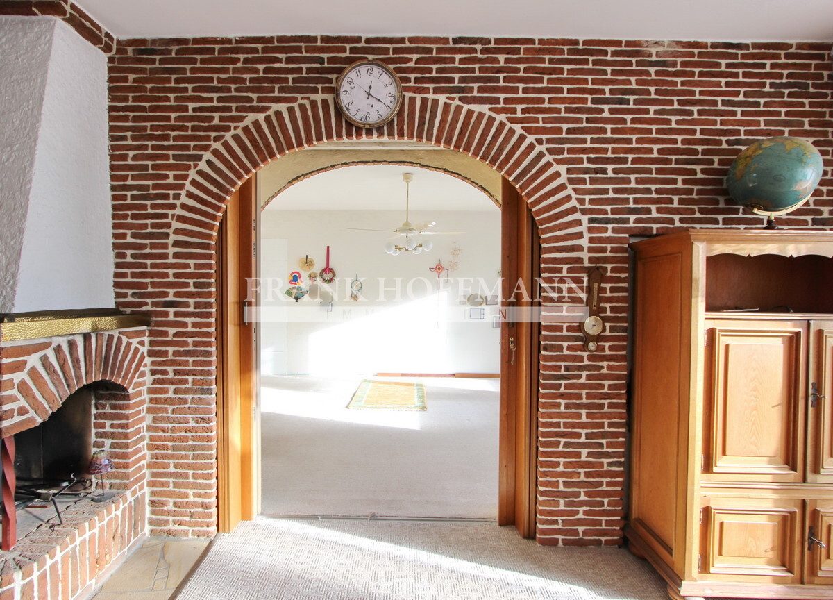 Immobilienangebot - Hamburg - Haus_Wohnung - Machen Sie ganz einfach 3 Zimmer draus! 2-Zimmer-Wohnung mit viel Potenzial in Hamburg-Eimsbüttel