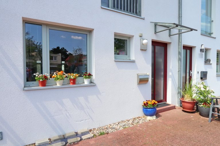 Immobilienangebot - Kaltenkirchen - Haus_Wohnung - Ideal für die Familie Mittelreihenhaus mit Vollkeller in Kaltenkirchen