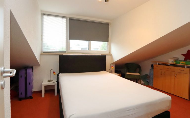 Immobilienangebot - Kaltenkirchen - Haus_Wohnung - Ideal für die Familie Mittelreihenhaus mit Vollkeller in Kaltenkirchen