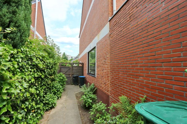 Immobilienangebot - Hamburg - Haus_Wohnung - Reihenendhaus auf Erbbaugrundstück in Hamburg-Steilshoop
