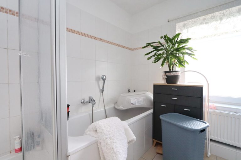 Immobilienangebot - Kaltenkirchen - Haus_Wohnung - Attraktive 3 Zimmer Wohnung mit Balkon im Herzen von Kaltenkirchen